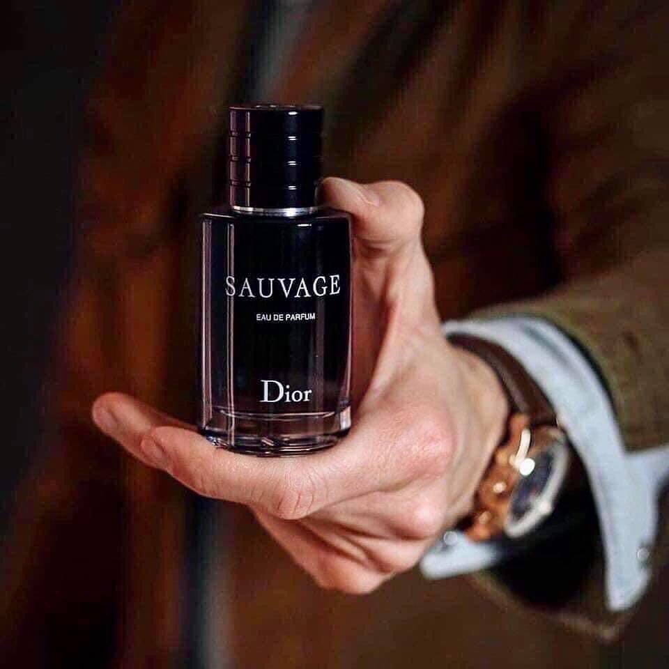 Dior, Dior Sauvage, Dior Sauvage Eau De Parfum, Dior Sauvage Eau De Parfum 1ml, Dior Sauvage Eau De Parfum รีวิว, น้ำหอม, น้ำหอม Dior, น้ำหอมเซ็กซี่, เซ็กซี่ มีเสน่ห์เย้ายวน